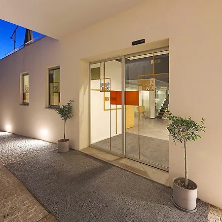 بيت ضيافة Uporto House *